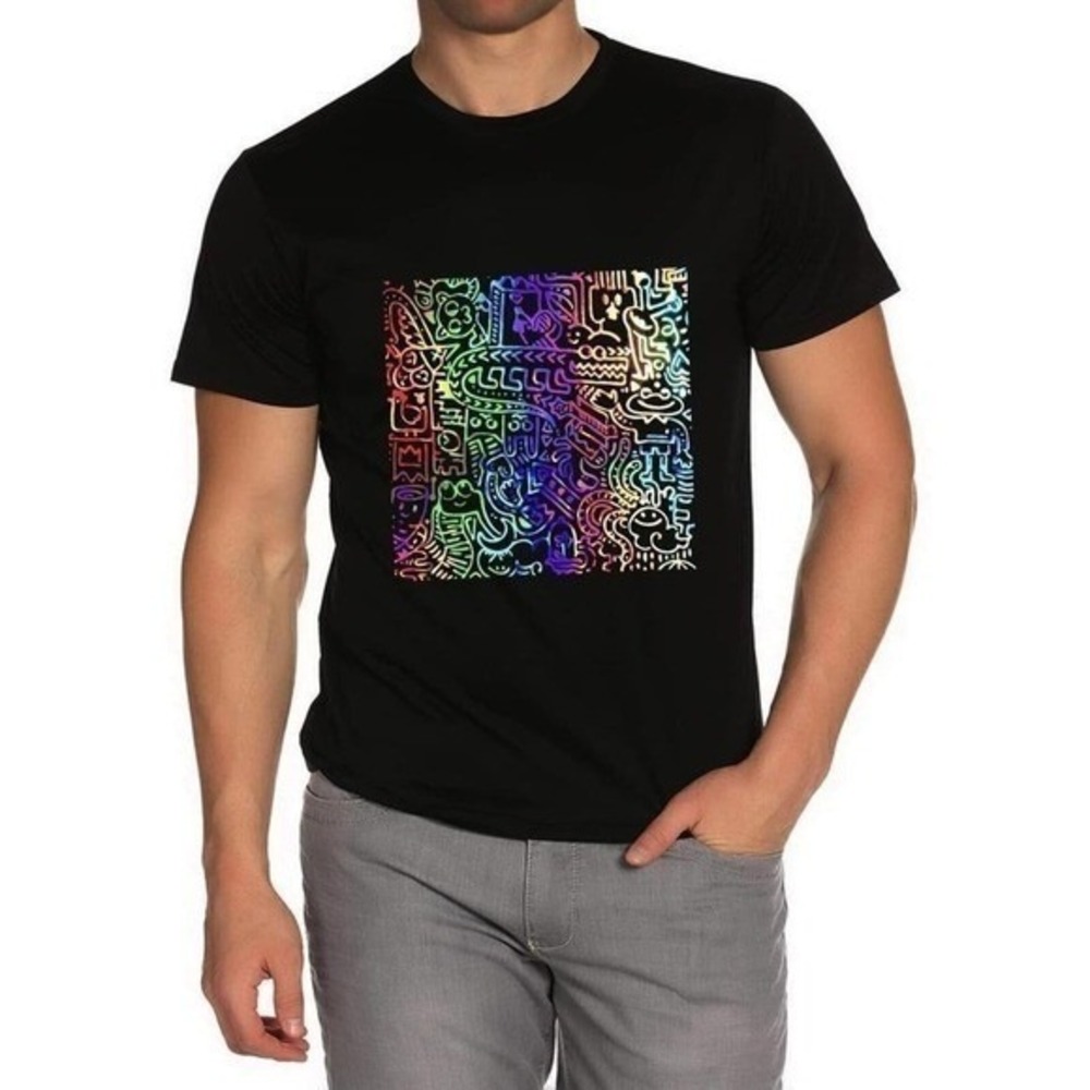 Men's T-Shirt Color Changing Graphic Black Size L New With Tags